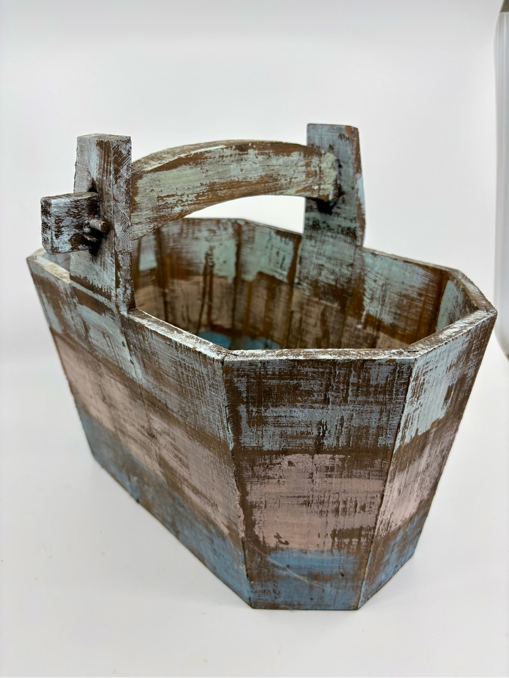 LOW START Rustic Distressed Wood Basket with Handle Blue, Pink Brown, 10”x13”x7” - Picture 5 of 6